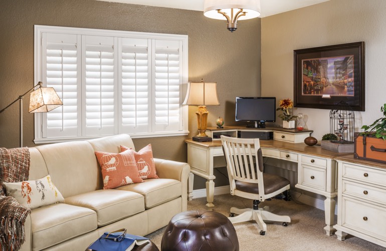 Home Office Plantation Shutters In Bluff City